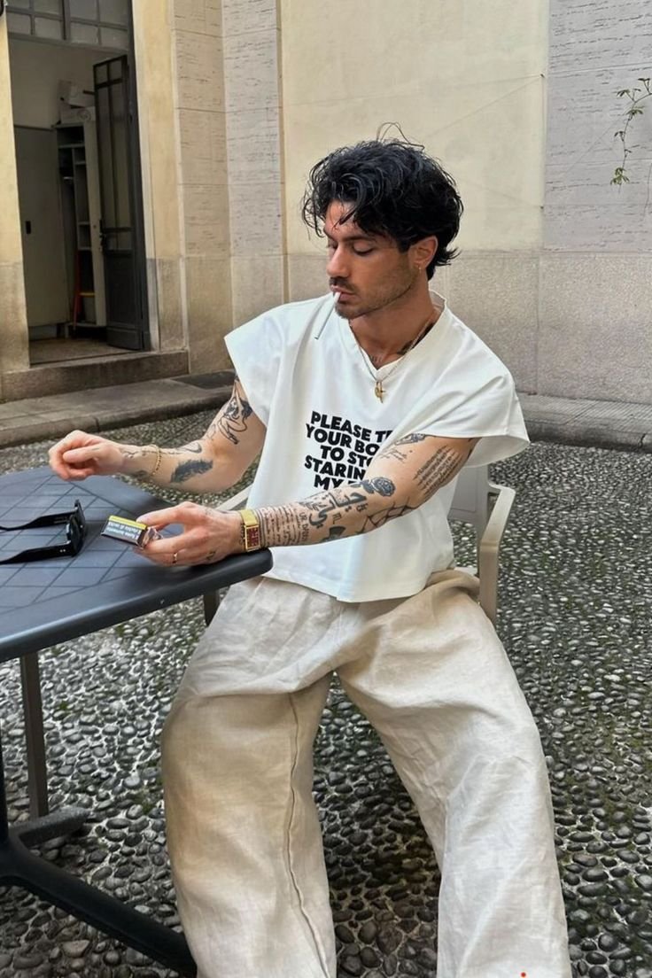 QissaClothing T-Shirt