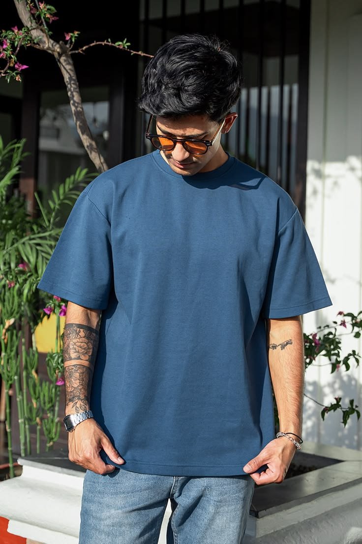 QissaClothing T-Shirt